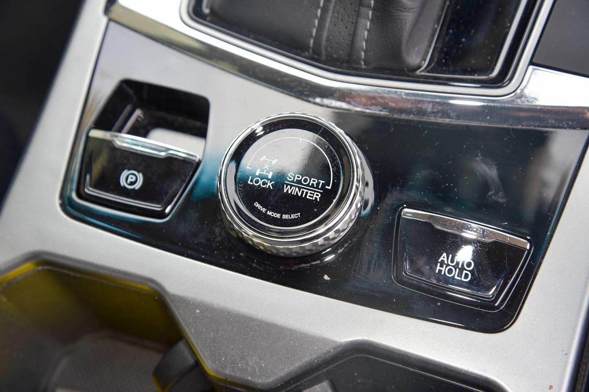 2019 SsangYong Korando Ultimate LE C300