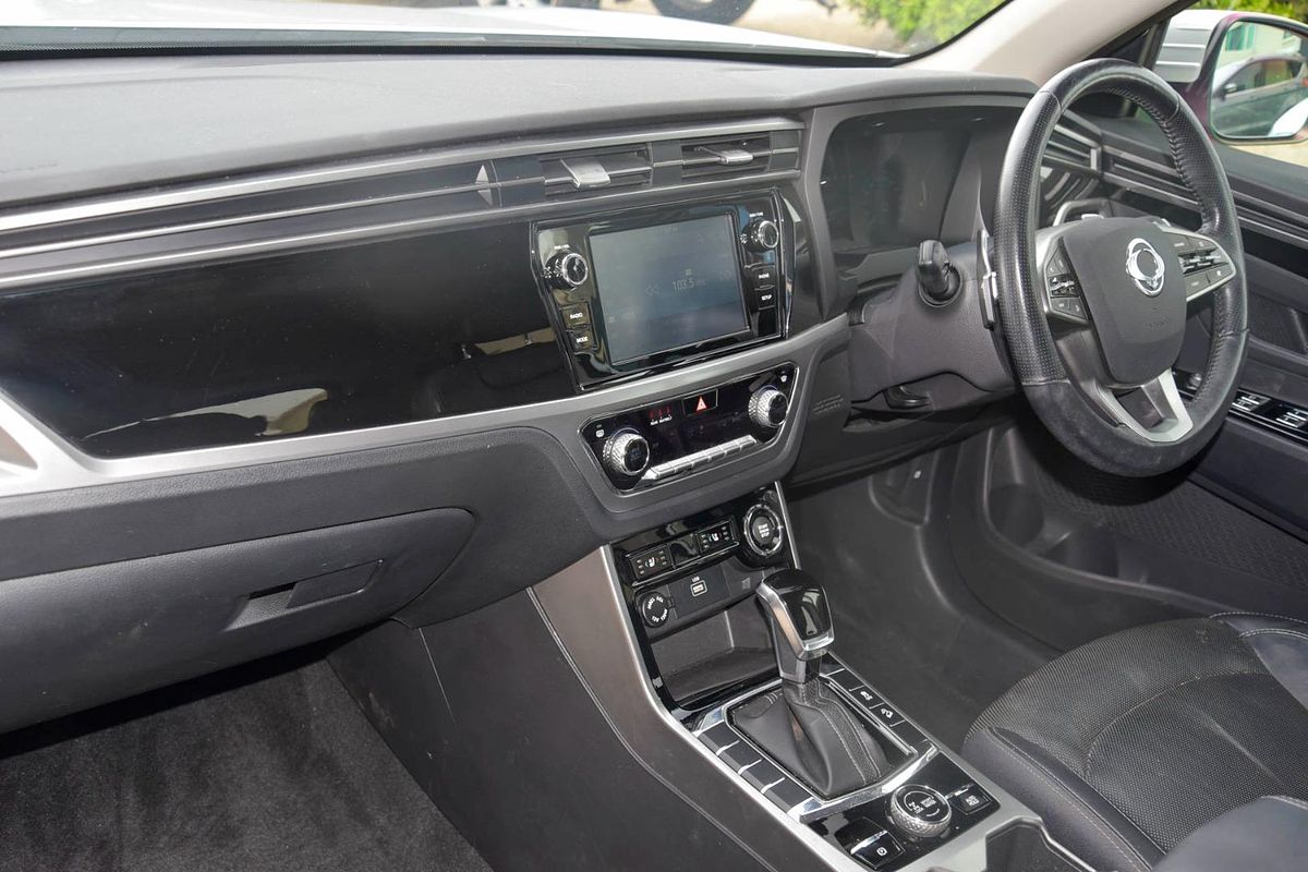 2019 SsangYong Korando Ultimate LE C300