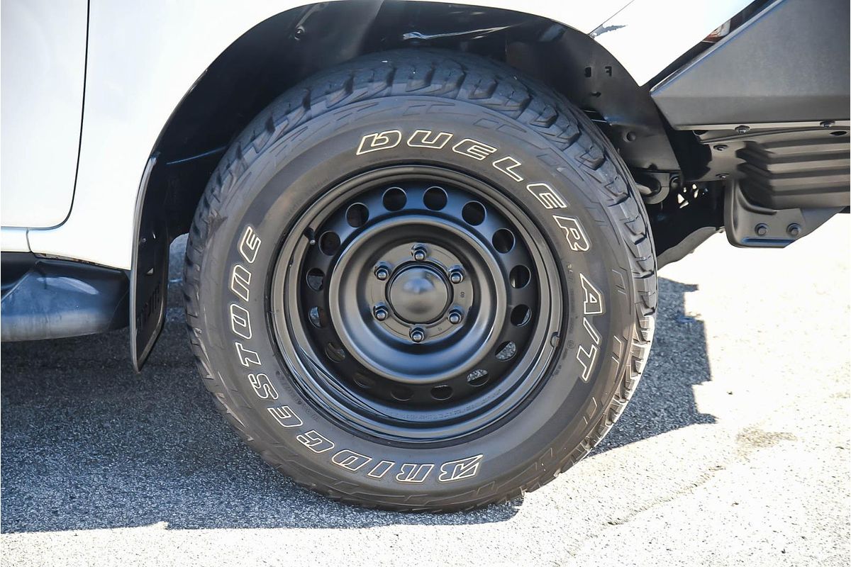 2017 Toyota Hilux SR GUN126R 4X4