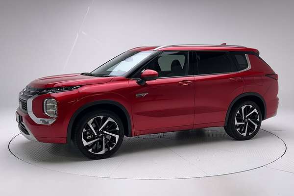 2023 Mitsubishi Outlander PHEV Exceed ZM