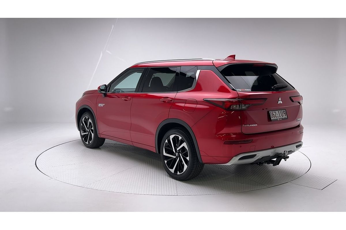 2023 Mitsubishi Outlander PHEV Exceed ZM