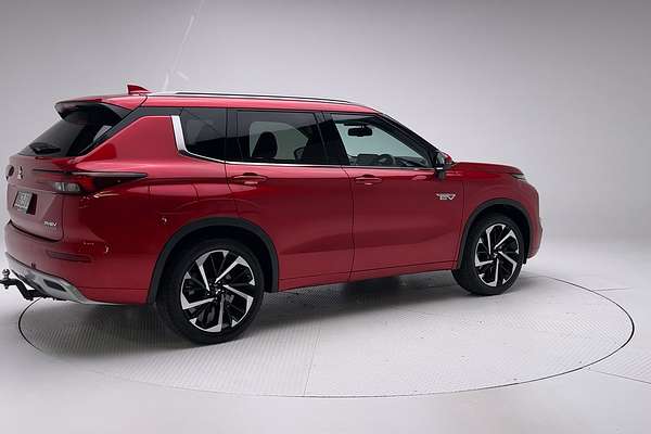 2023 Mitsubishi Outlander PHEV Exceed ZM