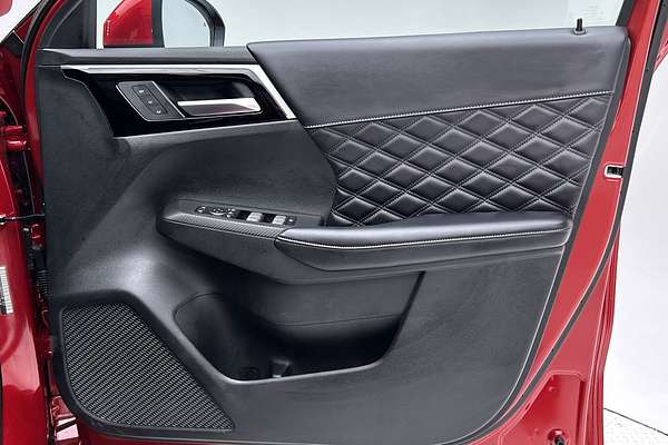 2023 Mitsubishi Outlander PHEV Exceed ZM