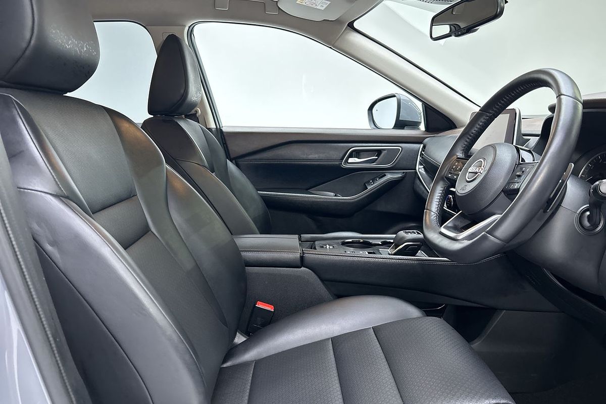 2023 Nissan X-TRAIL ST-L T33