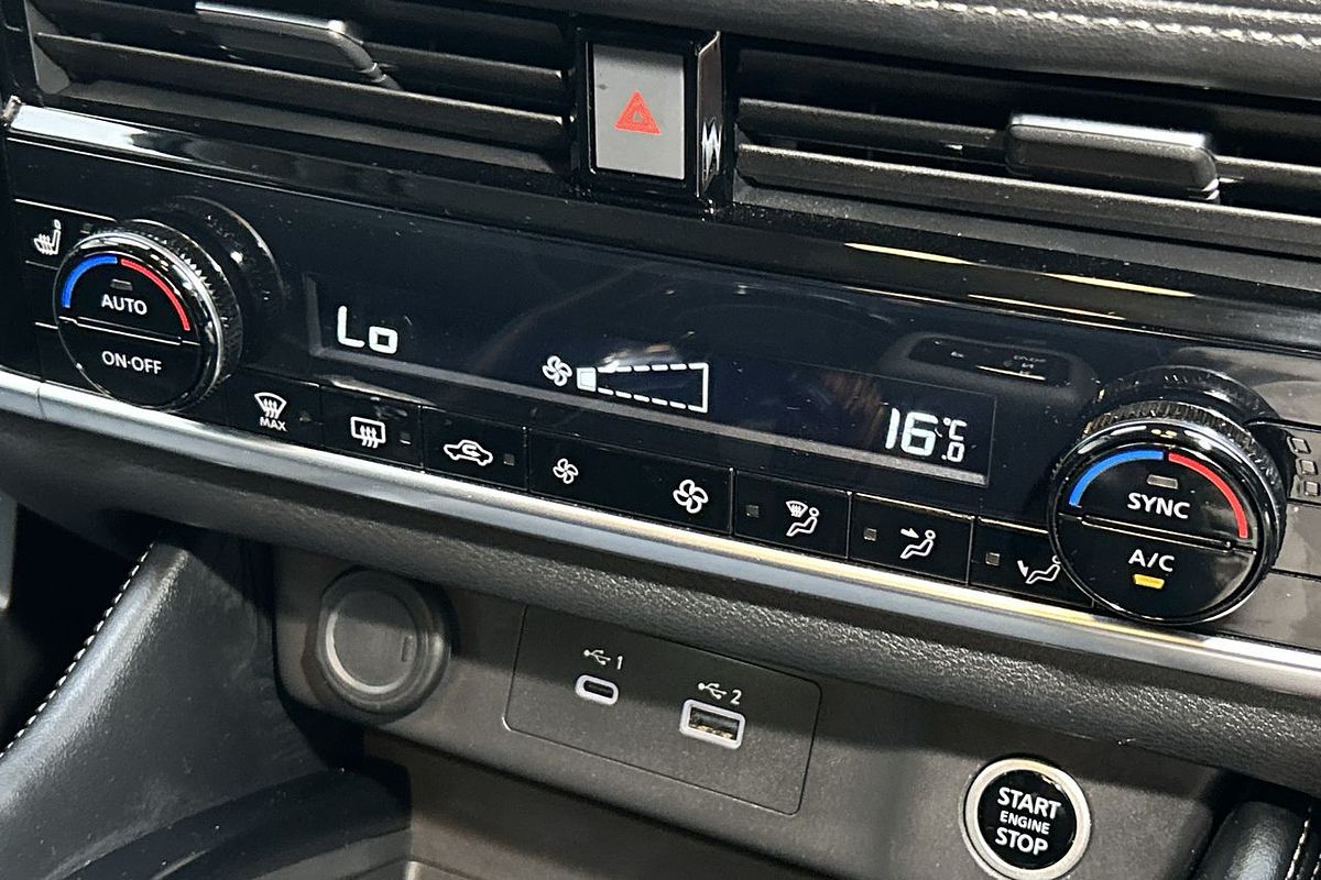 2023 Nissan X-TRAIL ST-L T33