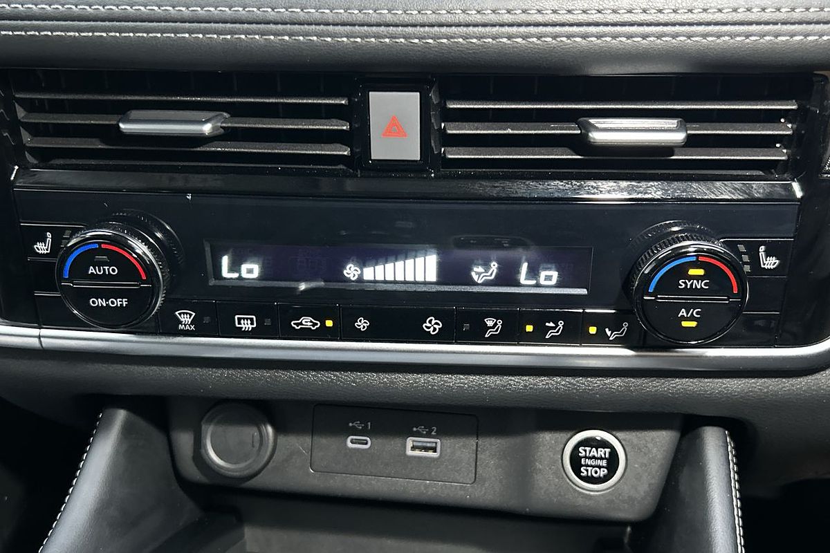 2023 Nissan X-TRAIL ST-L T33