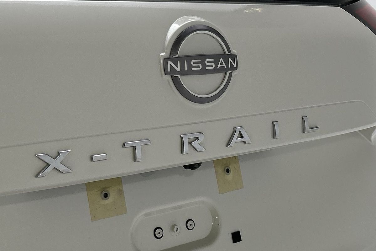 2023 Nissan X-TRAIL ST-L T33