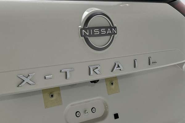 2023 Nissan X-TRAIL ST-L T33