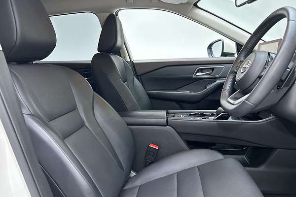 2023 Nissan X-TRAIL ST-L T33