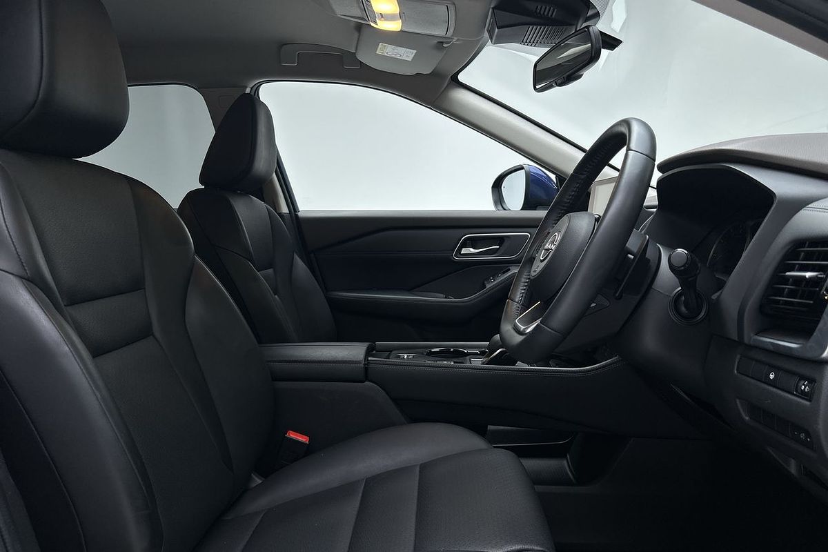 2023 Nissan X-TRAIL ST-L T33