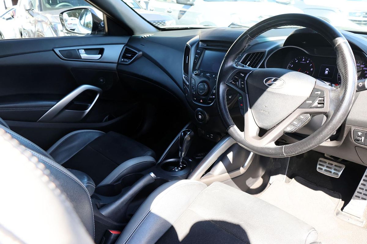 2015 Hyundai Veloster SR Turbo FS4 Series II