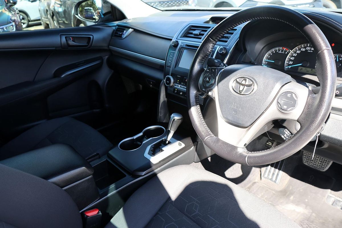2014 Toyota Camry RZ ASV50R