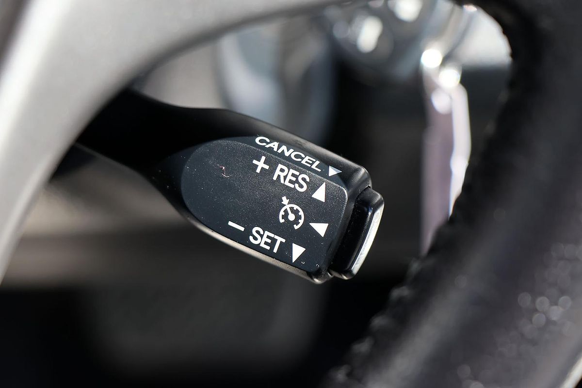2014 Toyota Camry RZ ASV50R