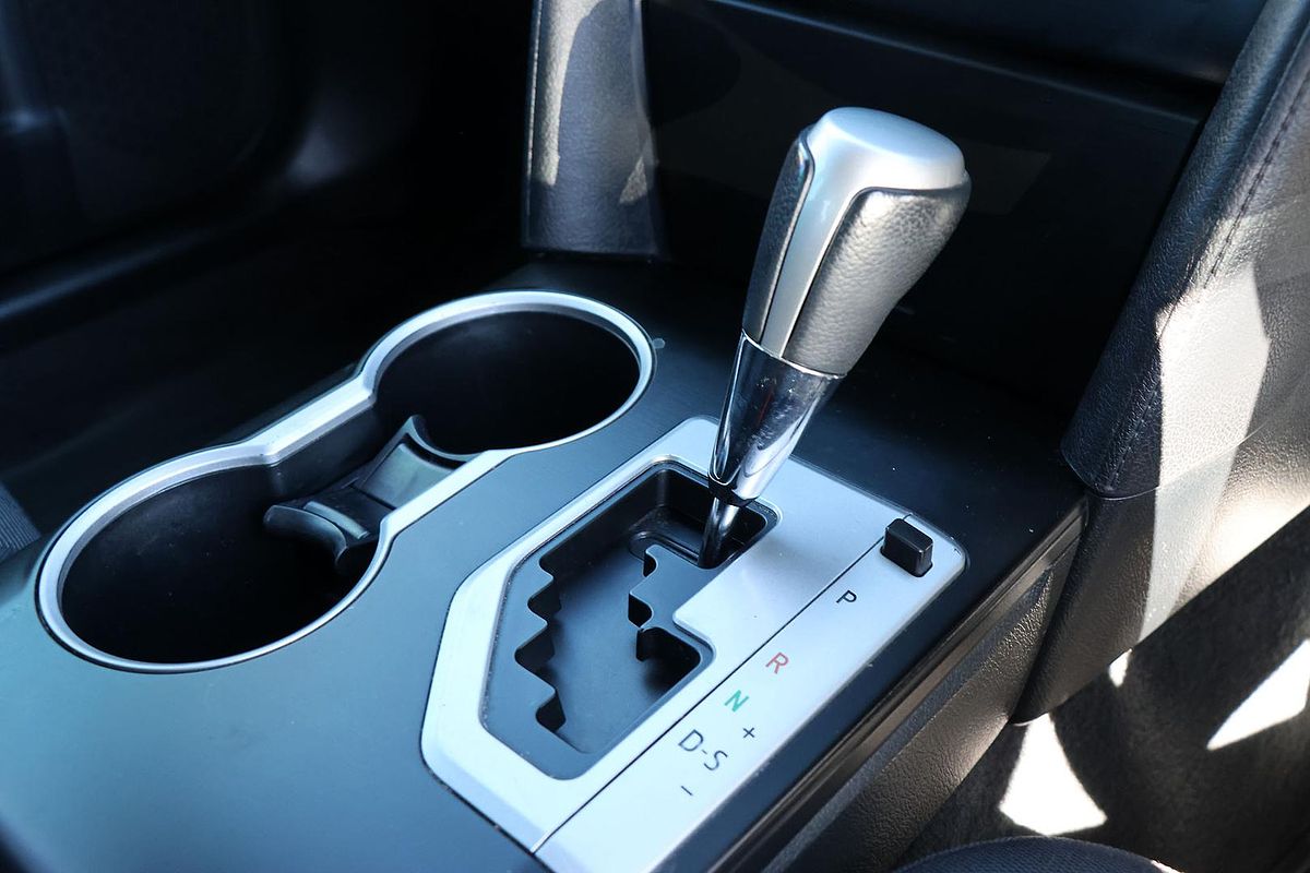 2014 Toyota Camry RZ ASV50R