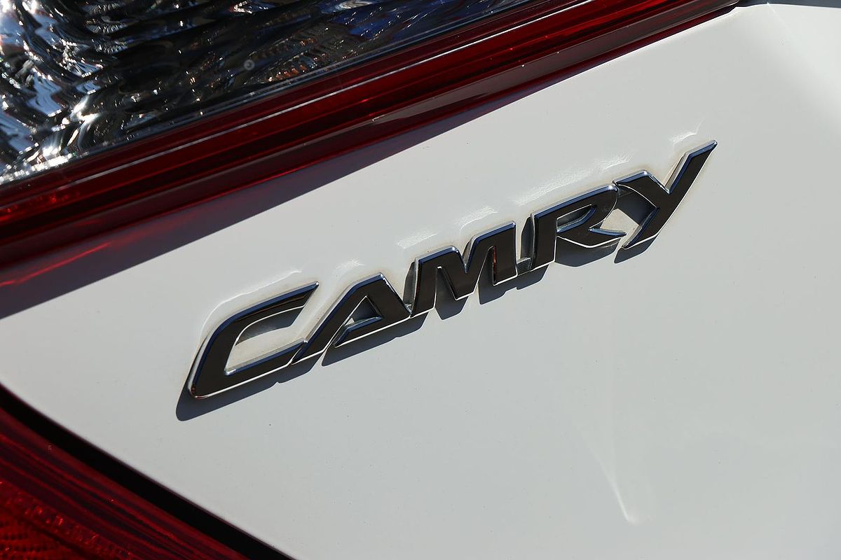 2014 Toyota Camry RZ ASV50R