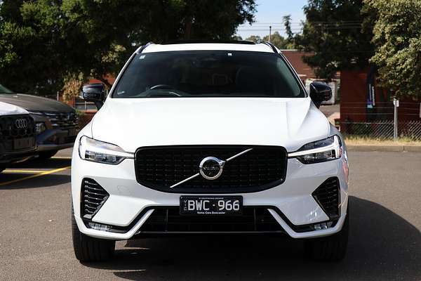 2021 Volvo XC60 B6 R-Design