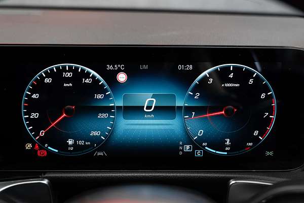 2021 Mercedes-Benz GLB-Class GLB200 X247
