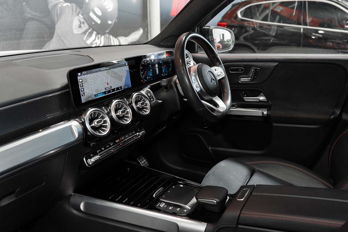 2021 Mercedes-Benz GLB-Class GLB200 X247