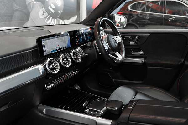 2021 Mercedes-Benz GLB-Class GLB200 X247