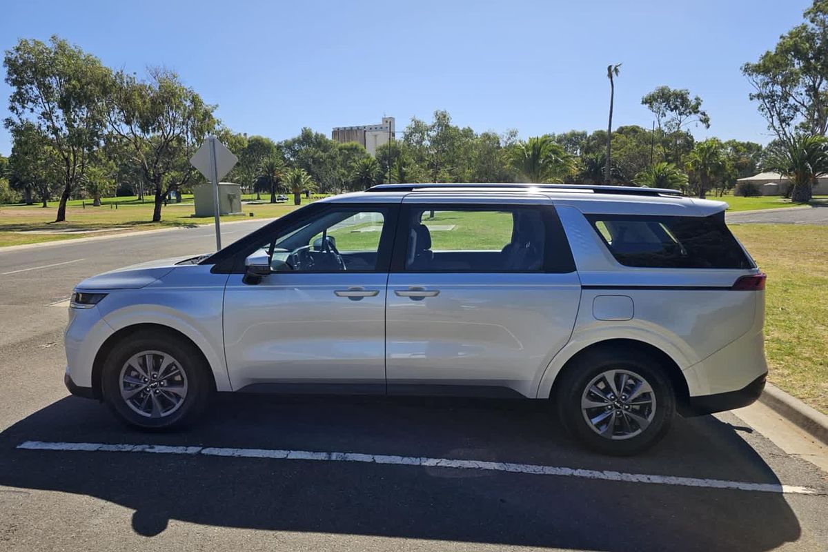 2021 Kia Carnival S KA4