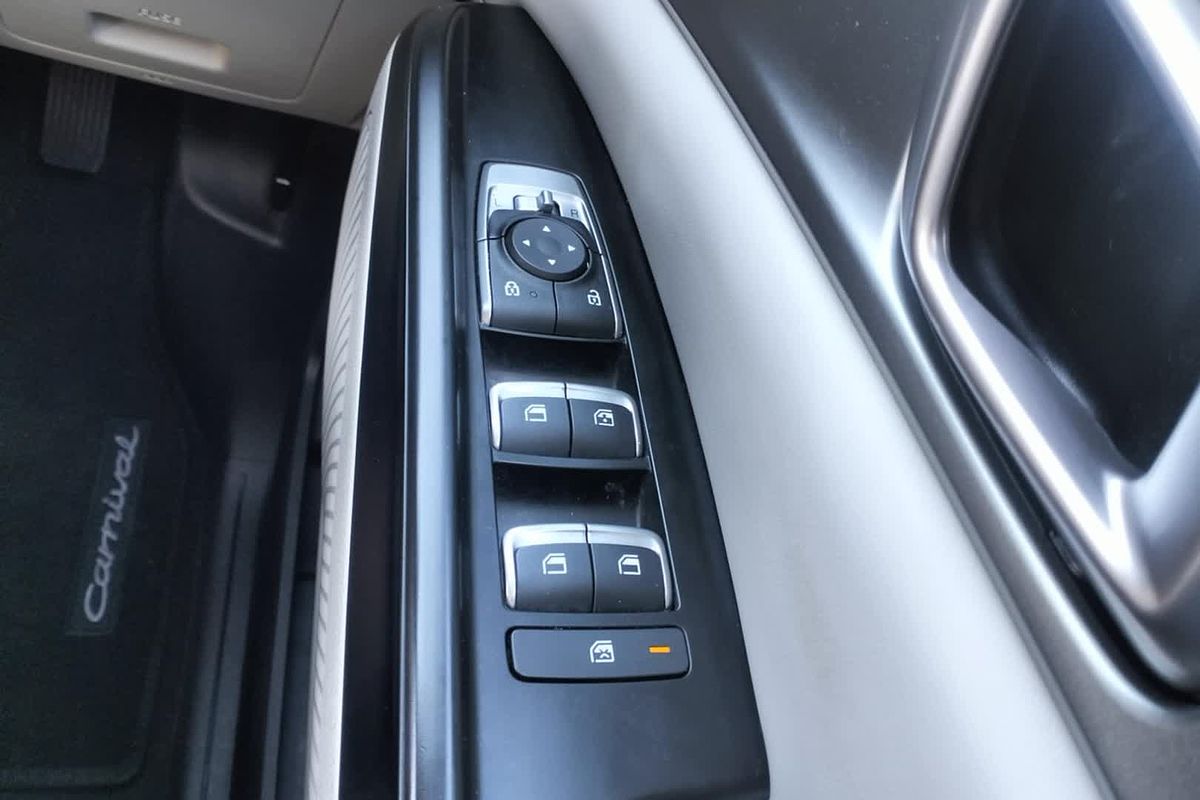 2021 Kia Carnival S KA4