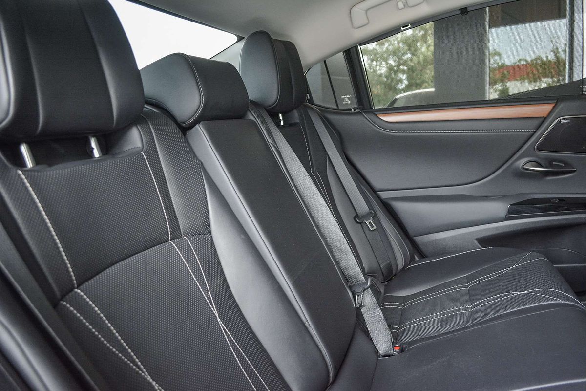 2023 Lexus ES ES300h Sports Luxury AXZH10R