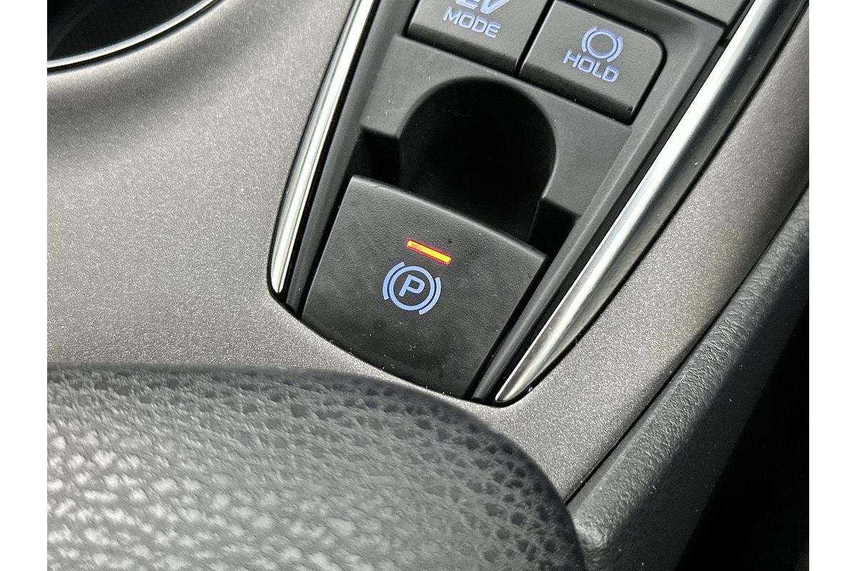 2023 Toyota Camry Ascent AXVH70R