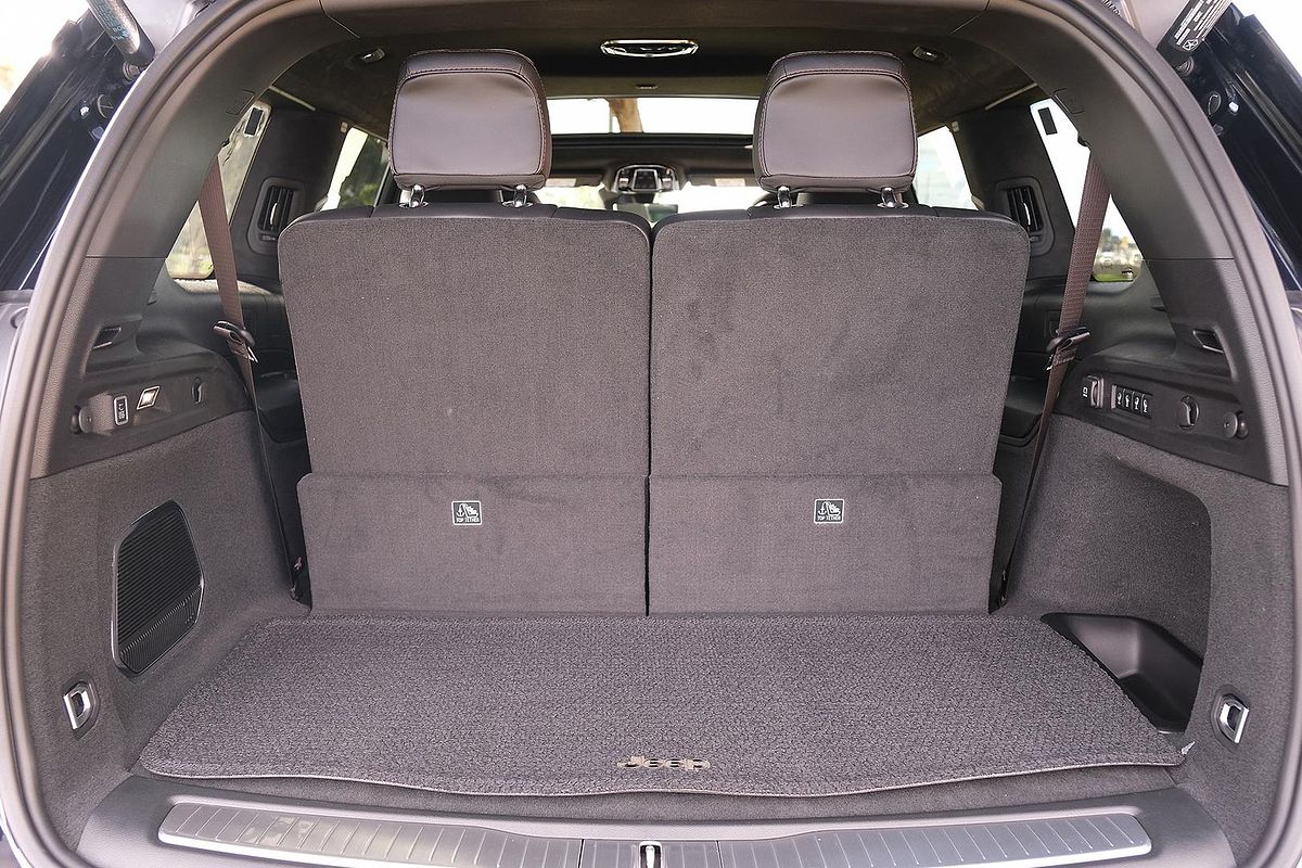 2023 Jeep Grand Cherokee Summit Reserve WL