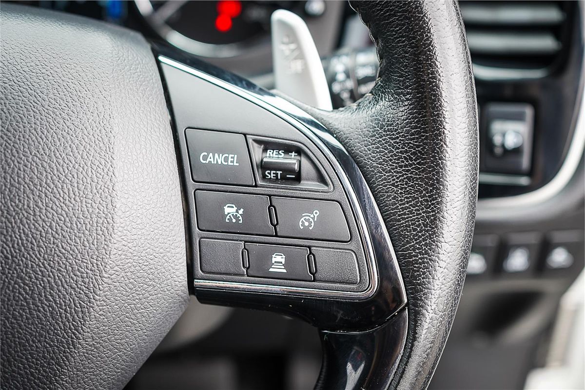 2018 Mitsubishi Outlander LS ZL