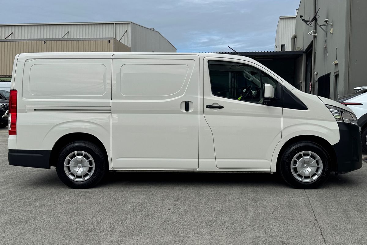 2020 Toyota Hiace GDH300R LWB