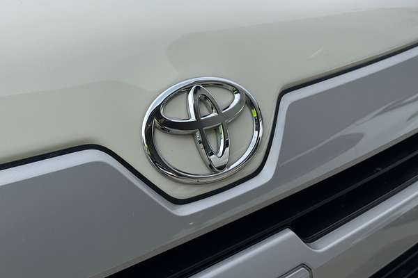 2020 Toyota Hiace GDH300R LWB