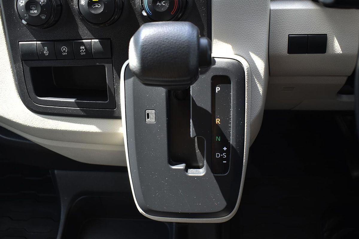 2022 Toyota Hiace GDH300R LWB