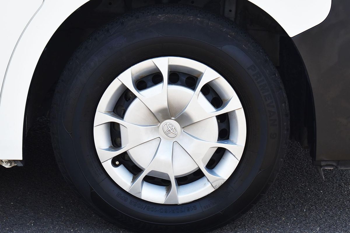 2022 Toyota Hiace GDH300R LWB