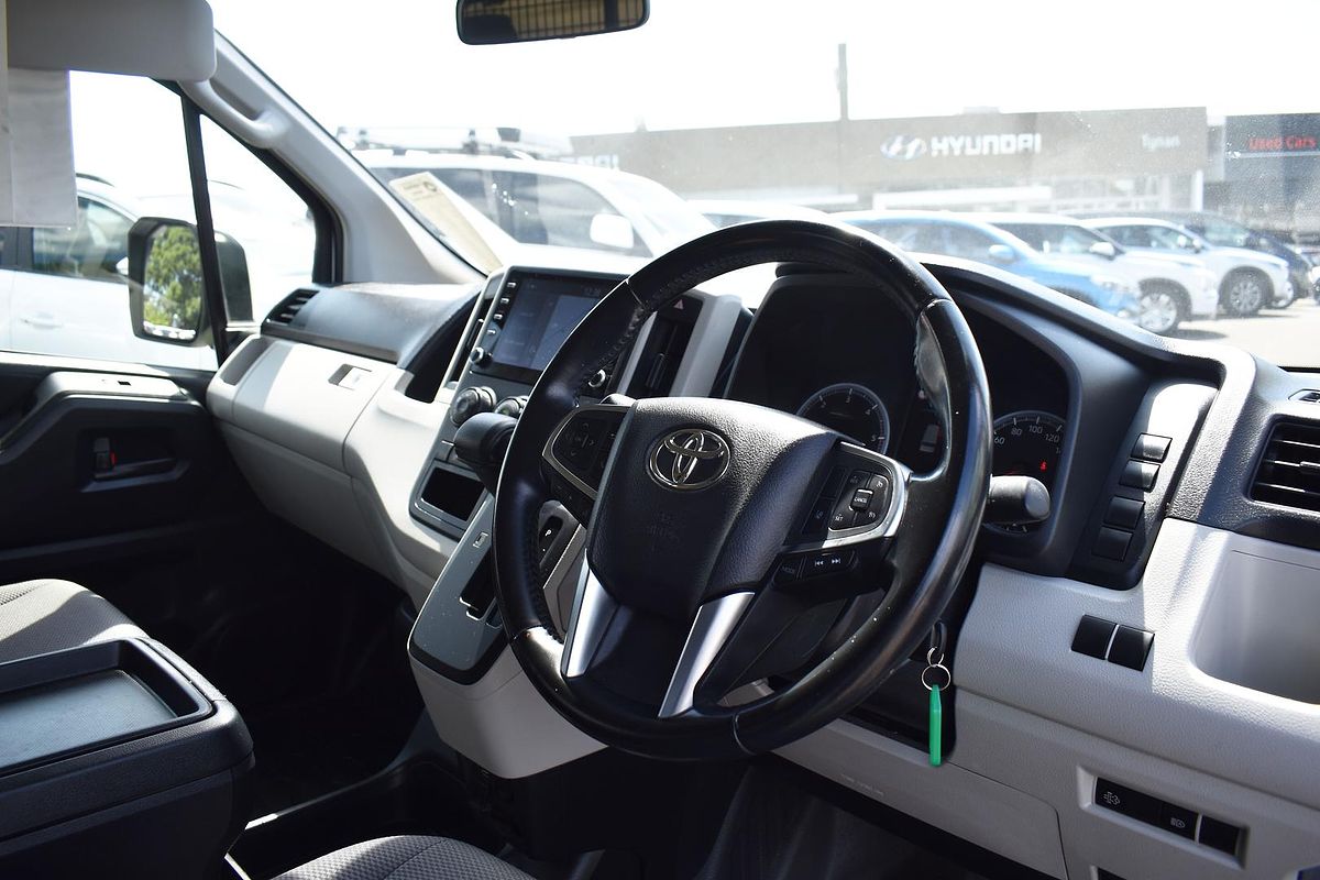 2022 Toyota Hiace GDH300R LWB