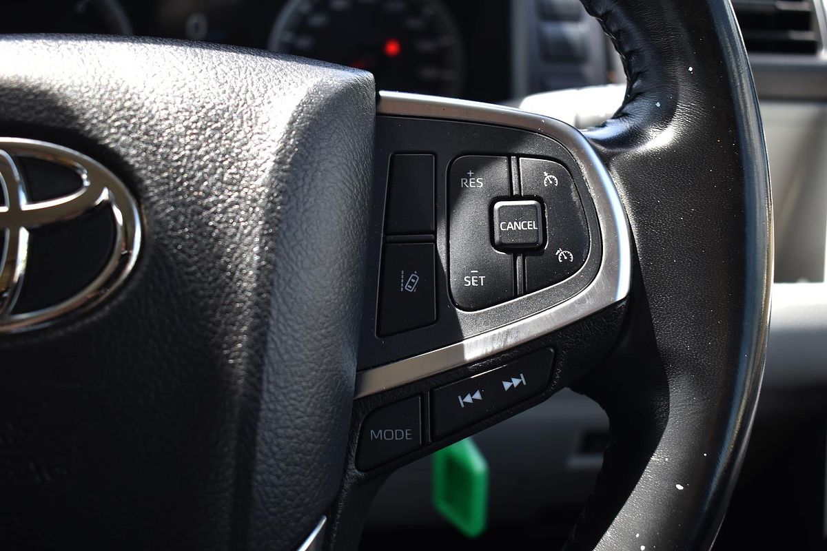 2022 Toyota Hiace GDH300R LWB