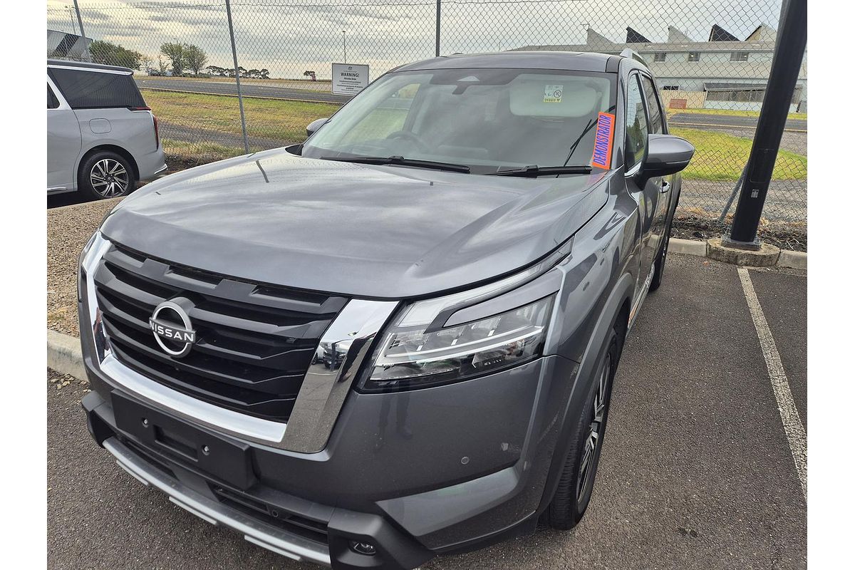 2024 Nissan Pathfinder Ti-L R53