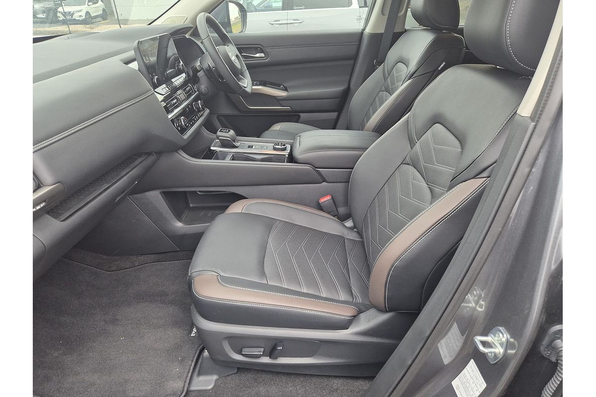 2024 Nissan Pathfinder Ti-L R53