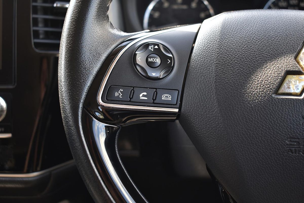 2020 Mitsubishi Outlander ES ZL