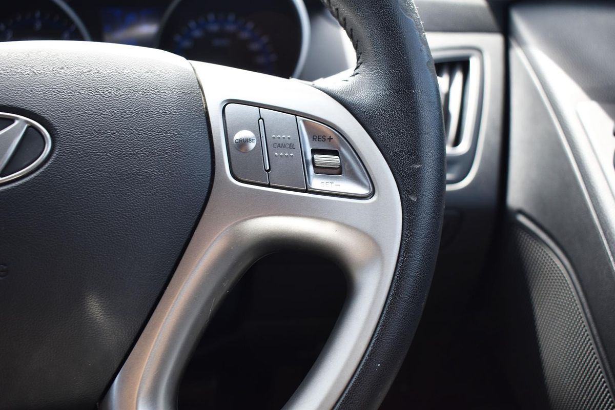 2013 Hyundai ix35 Highlander LM2