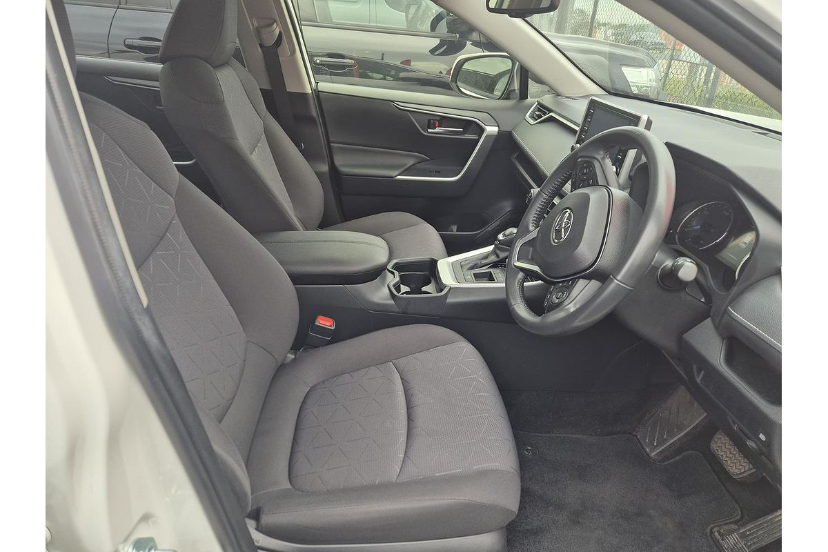 2021 Toyota RAV4 GXL AXAH52R