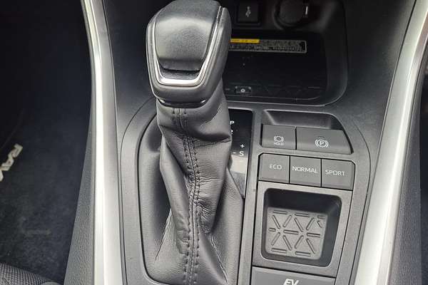 2021 Toyota RAV4 GXL AXAH52R