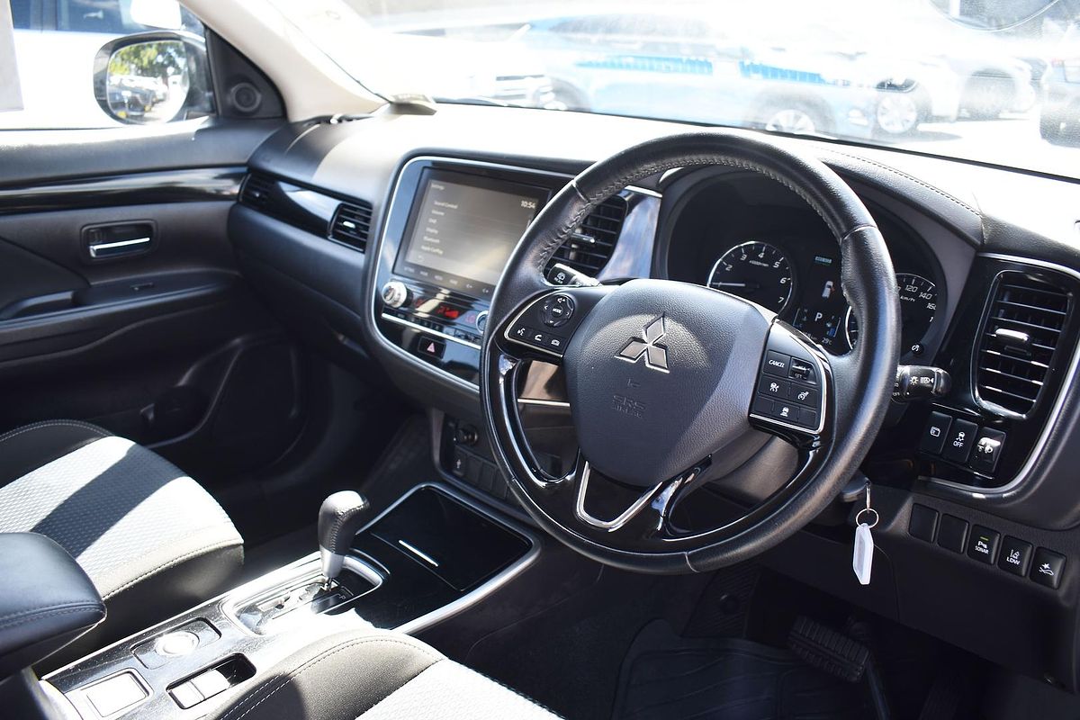 2021 Mitsubishi Outlander ES ZL