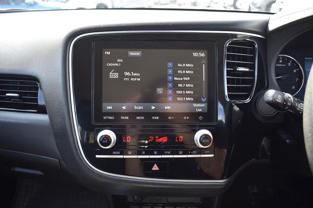 2021 Mitsubishi Outlander ES ZL