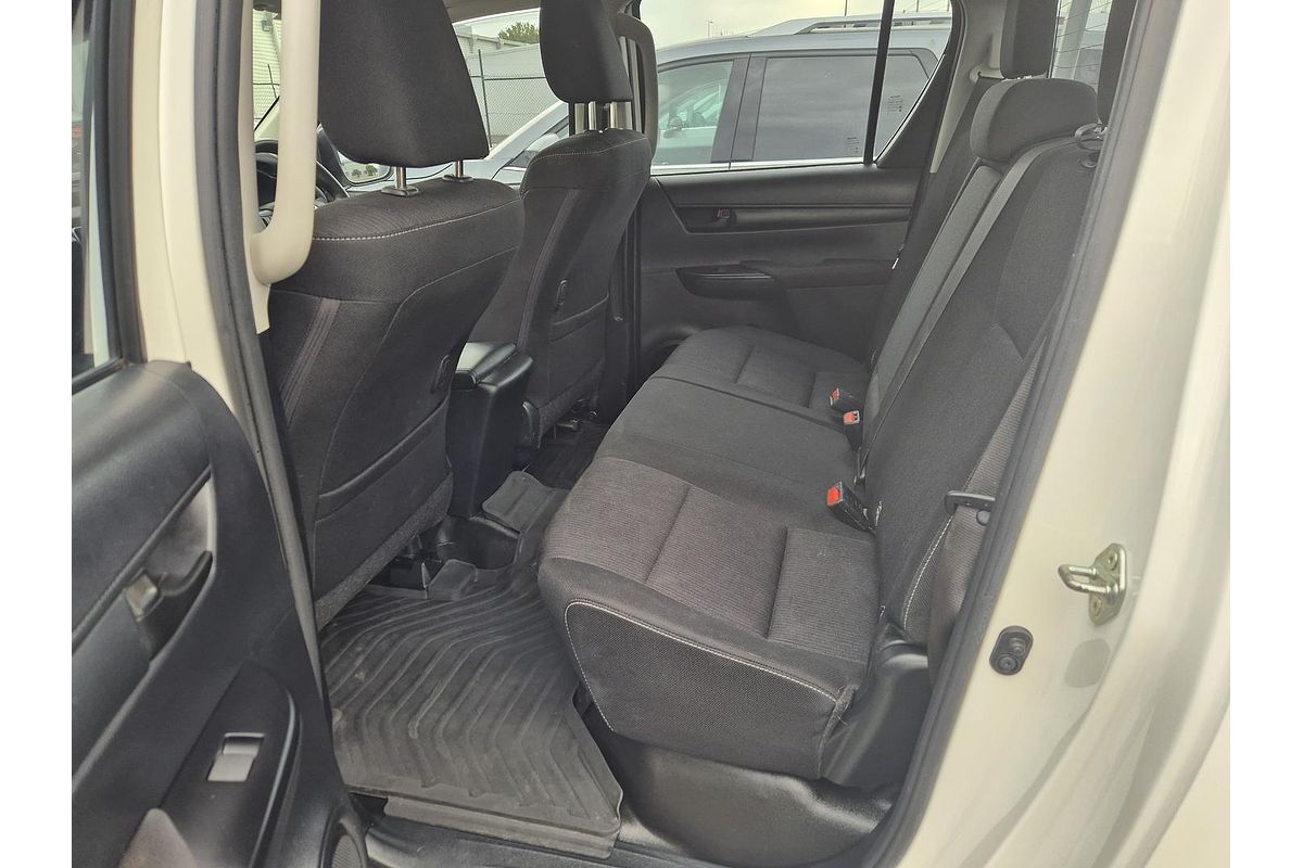 2020 Toyota Hilux SR GUN126R 4X4