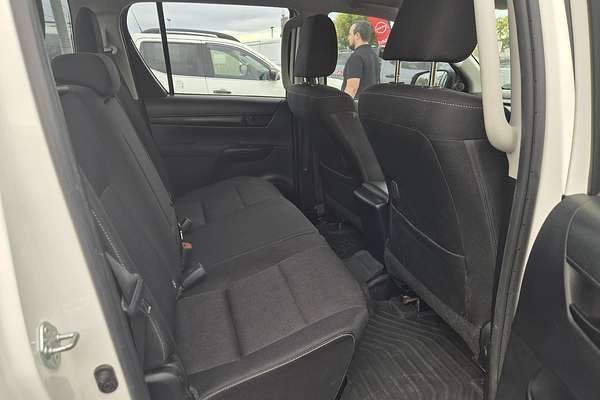 2020 Toyota Hilux SR GUN126R 4X4