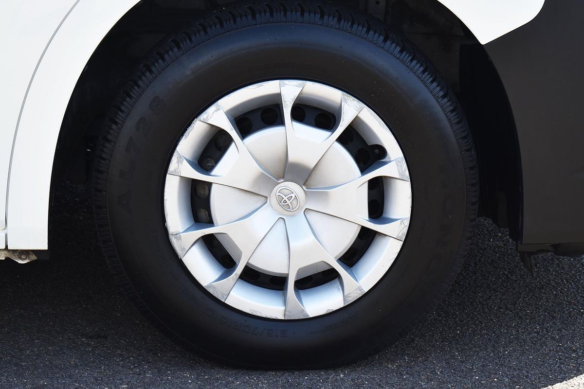 2022 Toyota Hiace GDH300R LWB