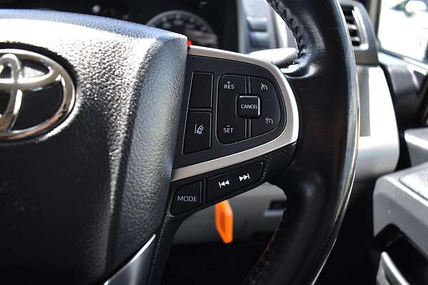 2022 Toyota Hiace GDH300R LWB