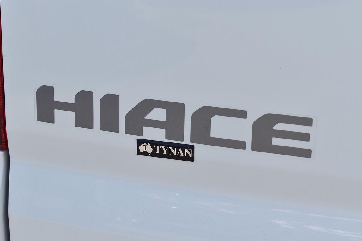 2022 Toyota Hiace GDH300R LWB