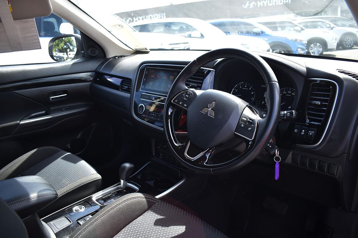 2019 Mitsubishi Outlander LS ZL