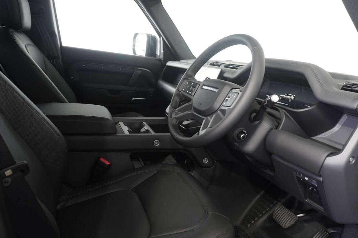 2024 Land Rover Defender 110 P400 X-Dynamic HSE L663
